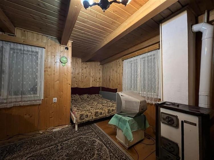 Casă individuală cu 3 camere cu Teren 519 Mp în Ciobotani