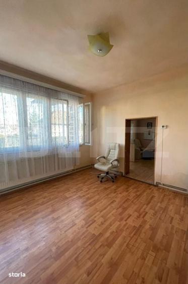 Casă cu 3 camere cu Teren 580 Mp în Central