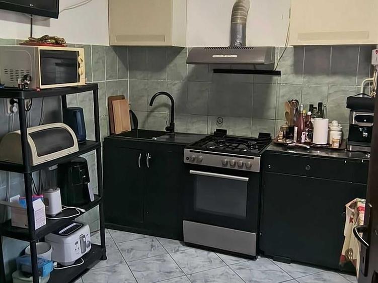Casă individuală cu 3 camere cu Teren 10500 Mp în Tișăuți