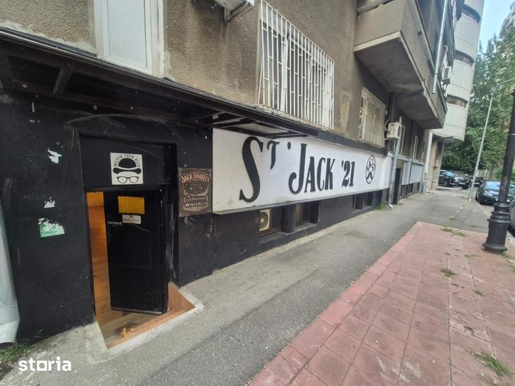 Spațiu comercial, de 54 mp, în Centrul Civic