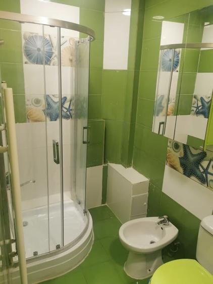 Apartament cu 2 camere decomandat, mobilat în Central