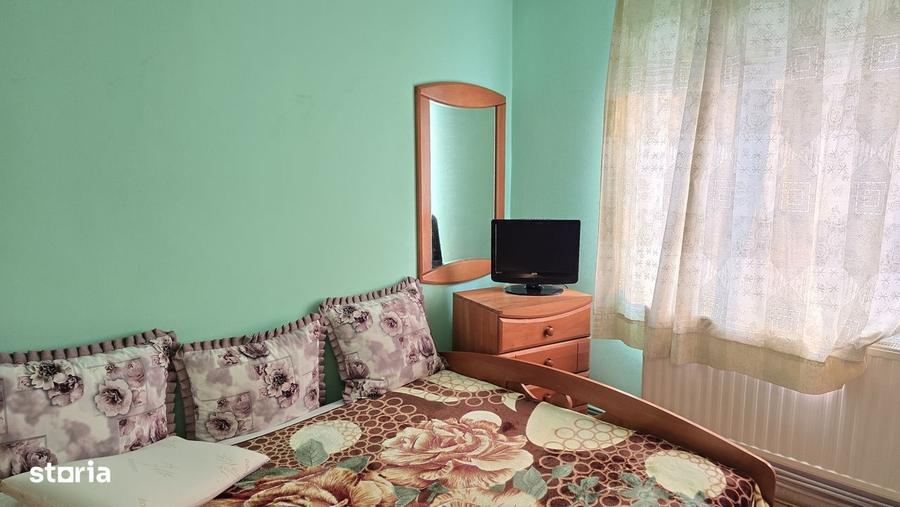 Vand apartament 3 camere semidecomandat in Deva, Micro 15, etaj 3, - 8