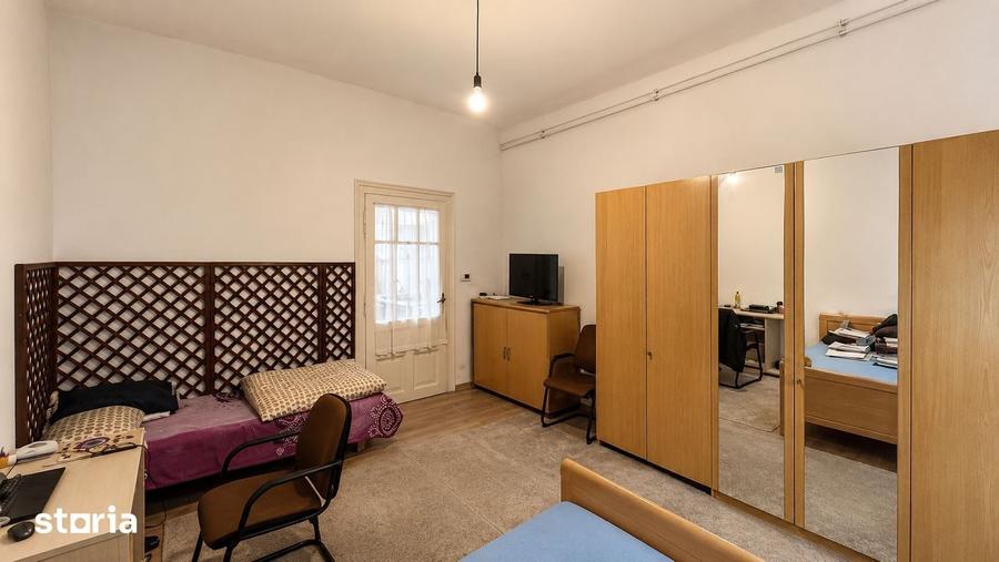 Apartament cu 4 camere în Odobescu