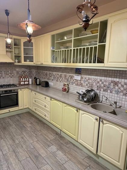 Casă cu 4 camere cu Teren 434 Mp în Calea Aradului