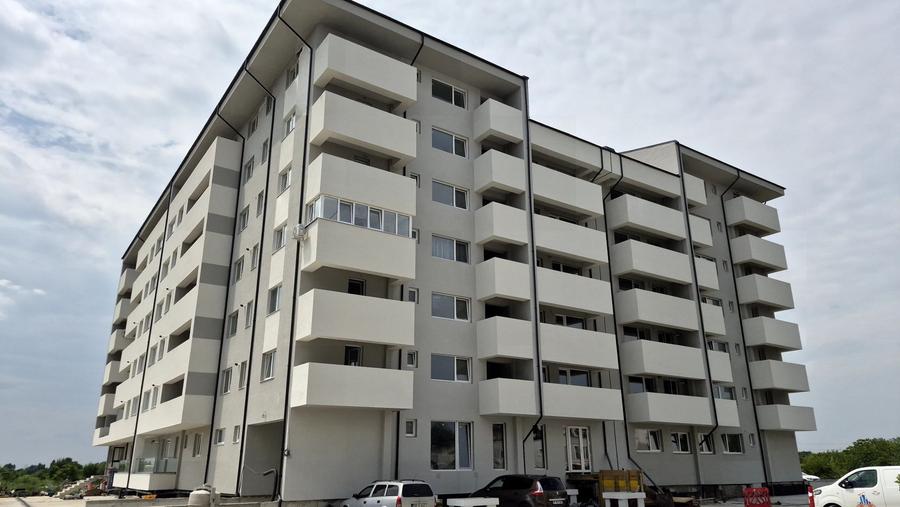 Apartament cu 2 camere decomandat în Metalurgiei