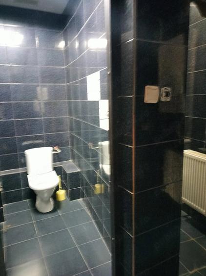 Spațiu comercial, de 130 mp, în Republicii