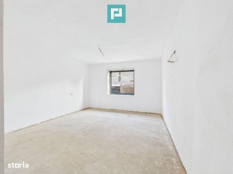 Casă cu 3 camere decomandat în Central