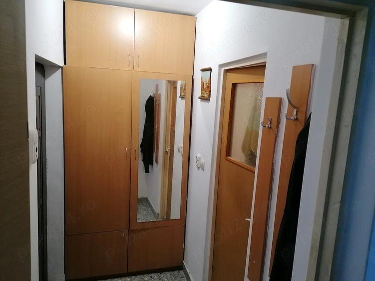 Garsonieră decomandată în Câmpului