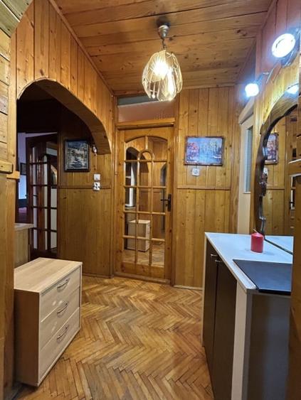 Apartament cu 3 camere decomandat, mobilat în Șagului
