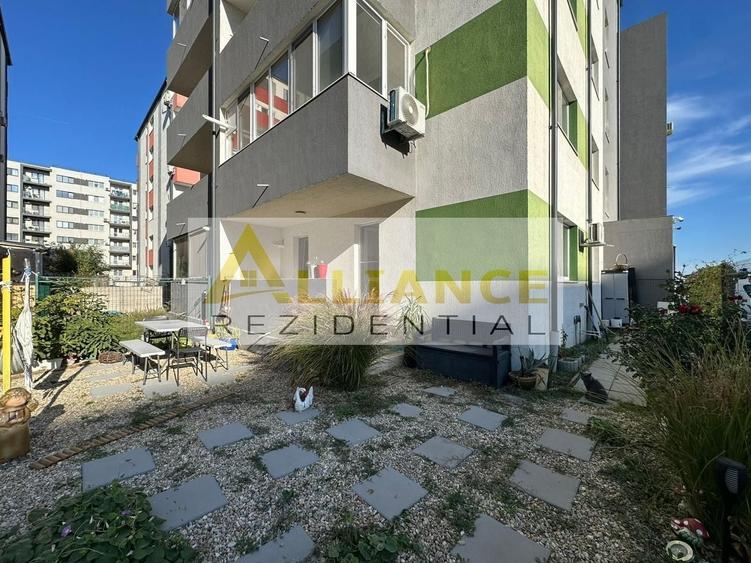Apartament/ 2 camere  /Mobilat si utilat /Metrou Berceni 15 min - 12