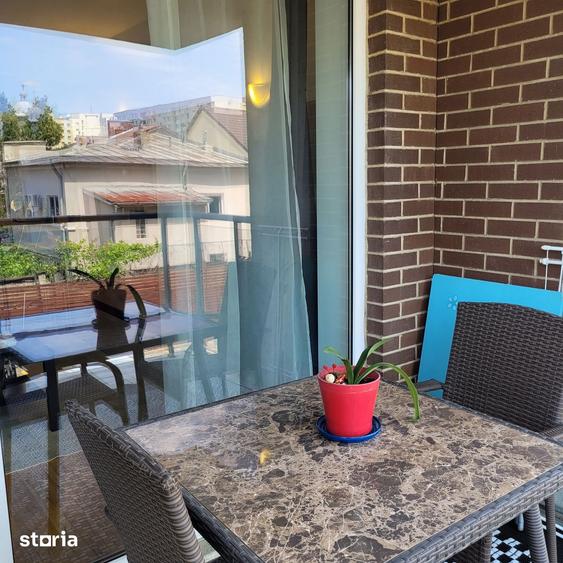 Apartament cu 2 camere în Tei