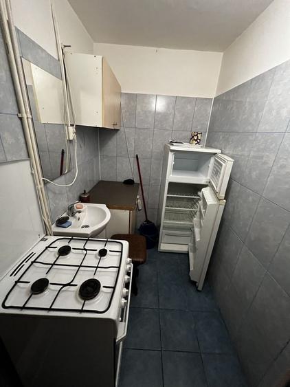 Apartament cu 2 camere decomandat în Mofleni