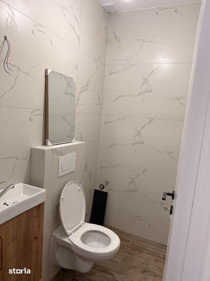 Casă cu 4 camere cu Teren 600 Mp în Holboca