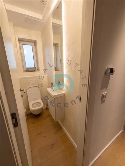 Casă individuală cu 3 camere cu Teren 280 Mp în Central