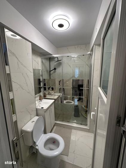 Apartament cu 2 camere nedecomandat în Tătărași