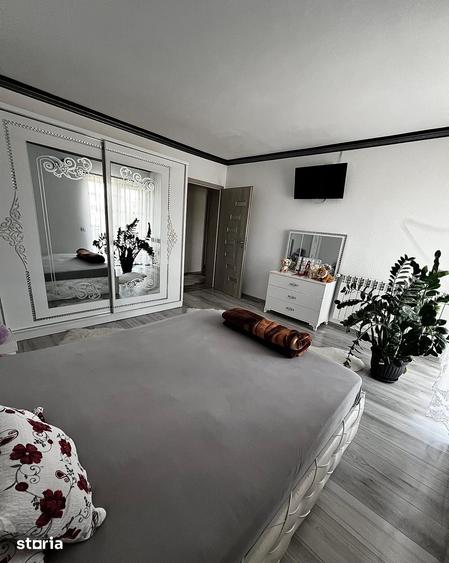 Casă cu 4 camere cu Teren 250 Mp în Nord
