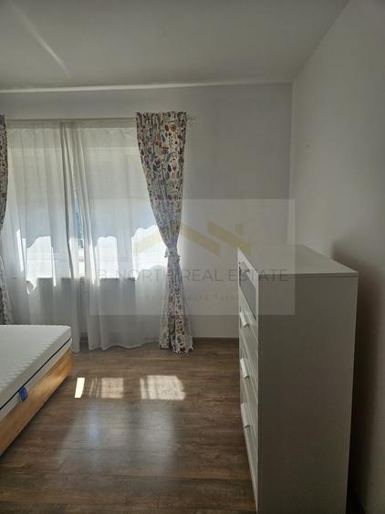 Apartament cu 2 camere decomandat, mobilat în Panduri