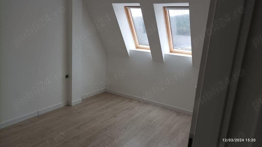 Inchiriez apartament 2 camere in zona Vivo - 1