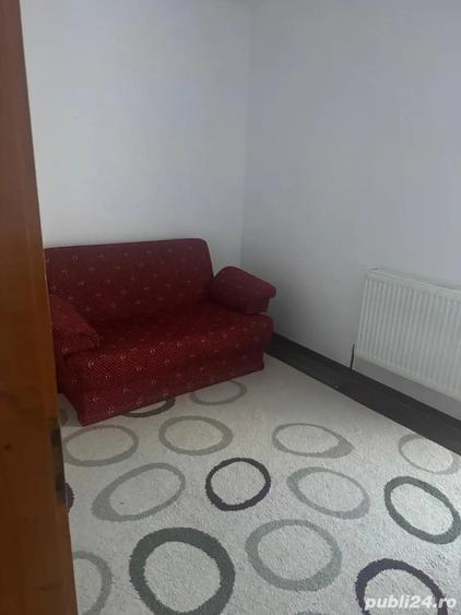 Casă cu 4 camere cu Teren 500 Mp în Sinaia