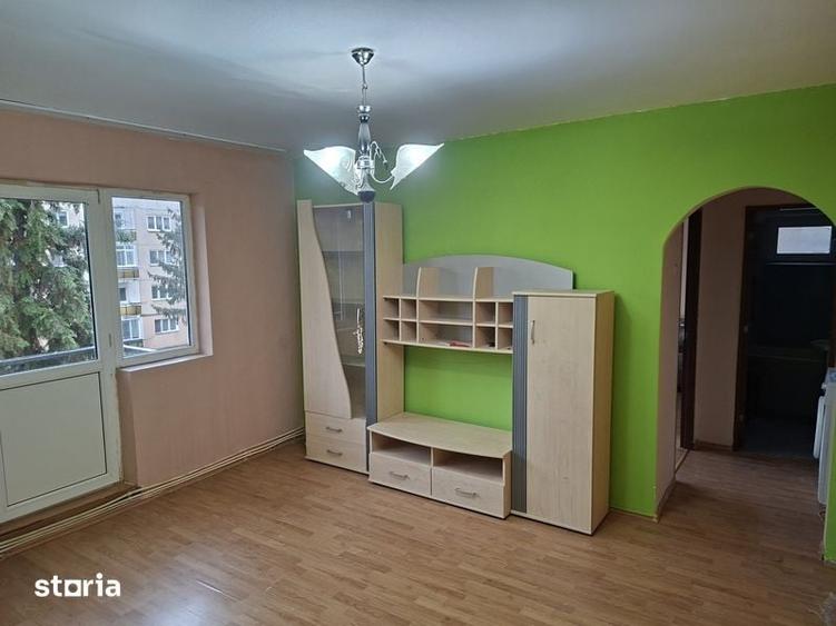 Apartament cu 2 camere în Simeria