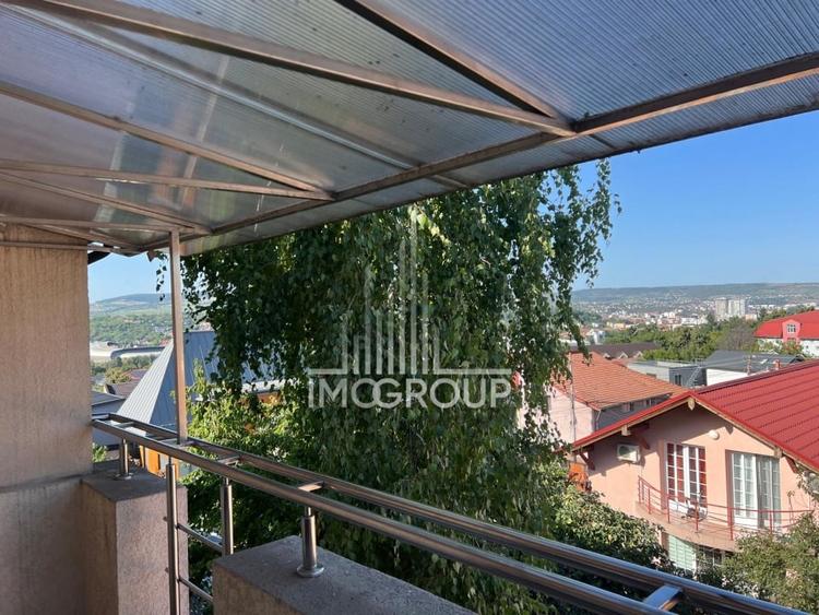 Apartament cu 3 camere semidecomandat, mobilat în Zorilor