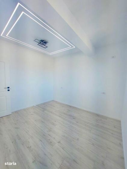 Casă cu 5 camere cu Teren 350 Mp în Central