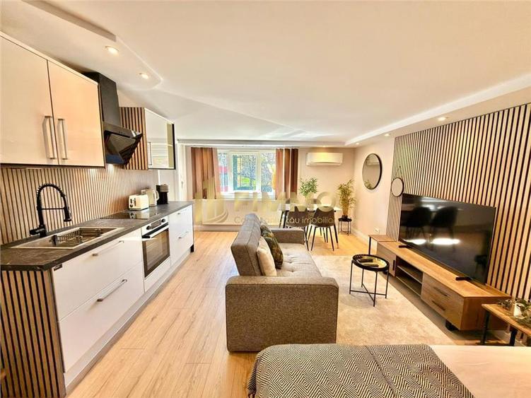 Apartament cu 2 camere semidecomandat în Central
