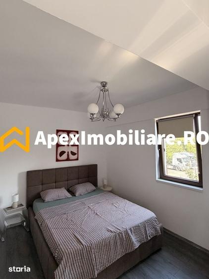Apartament cu 3 camere semidecomandat în Dămăroaia