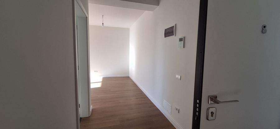 Apartament cu 2 camere decomandat în Torontalului