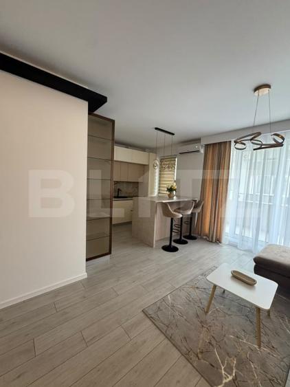 Apartament cu 2 camere semidecomandat, mobilat în Florești