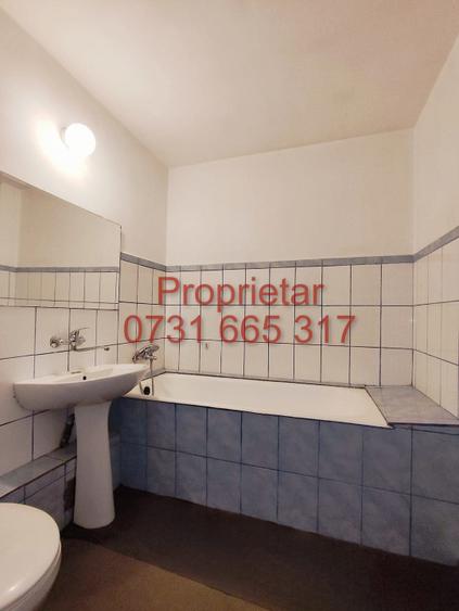 Apartament cu 3 camere semidecomandat în Tei