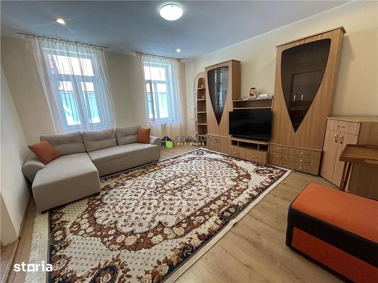 Casă cu 2 camere cu Teren 106 Mp în Schei