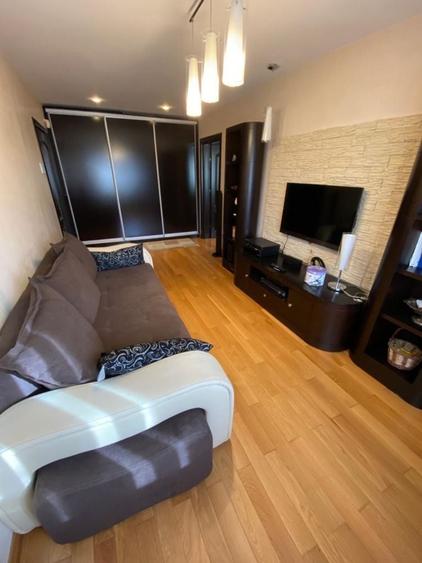 Apartament cu 2 camere semidecomandat în Brâncoveanu