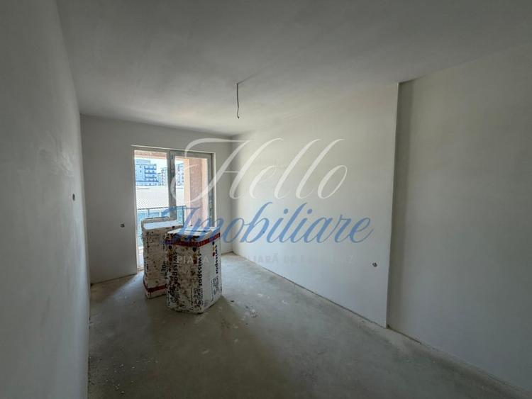 Apartament cu 2 camere semidecomandat în Florești