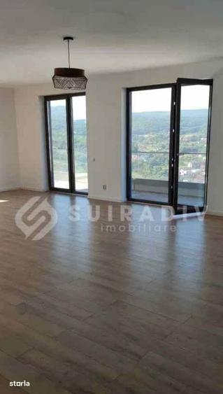 Apartament cu 4 camere decomandat în Zorilor