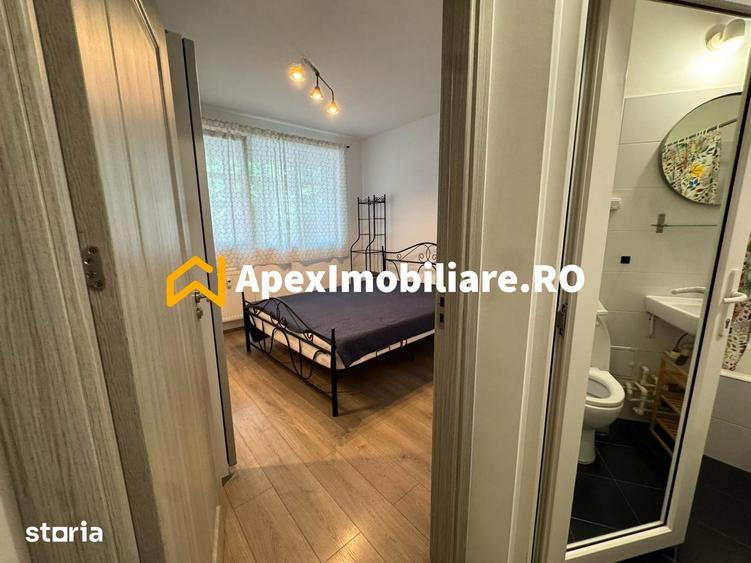 Apartament cu 2 camere semidecomandat în 1 Mai