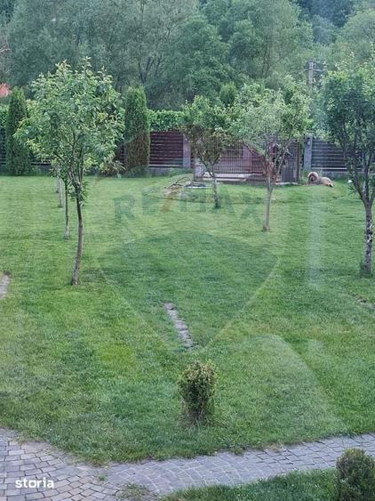 Casă cu 6 camere cu Teren 1241 Mp în Ultracentral