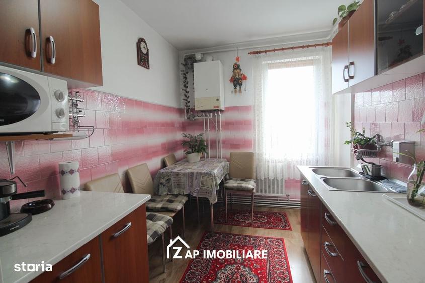 Apartament cu 2 camere decomandat în Tudor