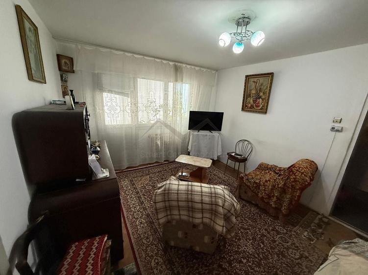 Apartament cu 2 camere semidecomandat în Tătărași