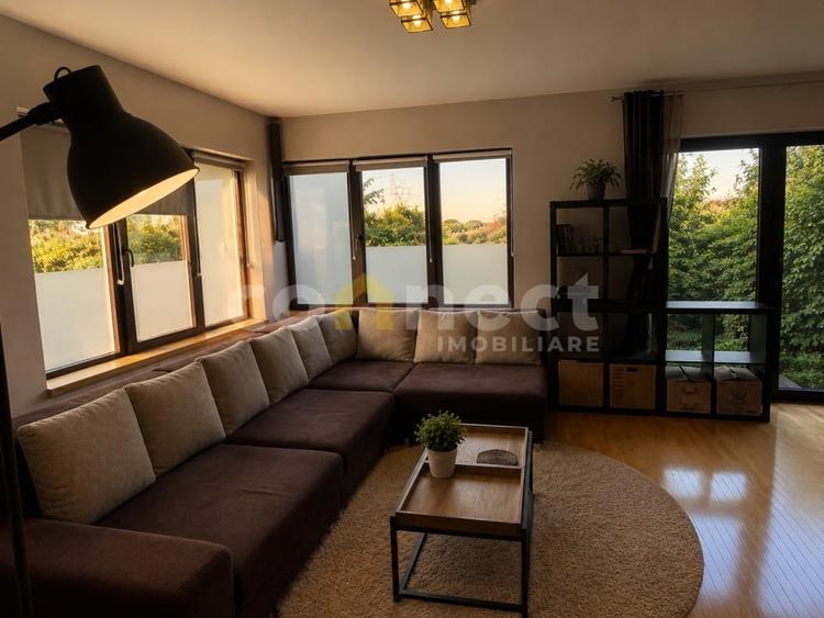 Duplex cu 5 camere cu Canalizare în Florești