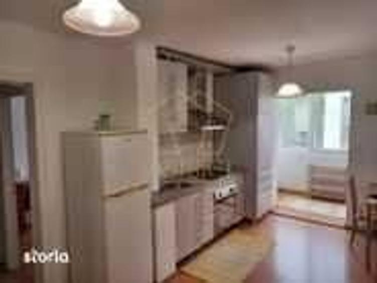 Apartament cu 2 camere decomandat în Torontalului