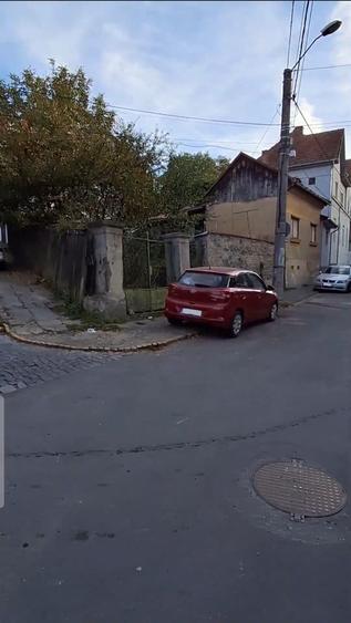 Casă individuală cu 3 camere cu Canalizare în 7 Noiembrie