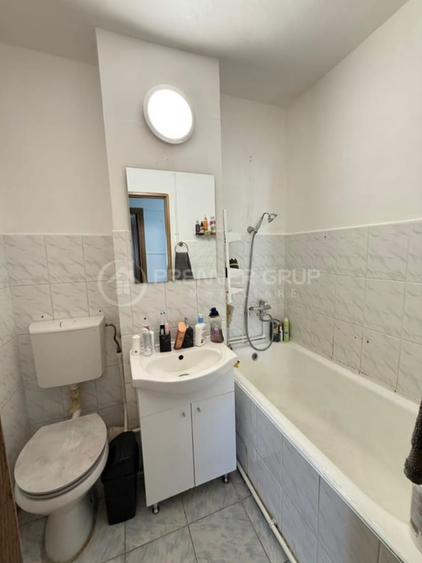 Apartament cu 2 camere decomandat în Alexandru cel Bun
