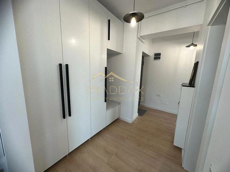 Apartament cu 2 camere decomandat, mobilat în Regie