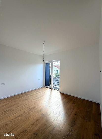 Casă cu 5 camere cu Teren 370 Mp în Central