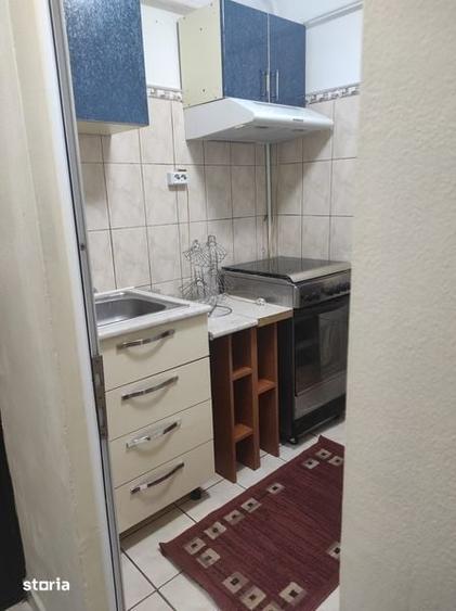 Apartament cu 2 camere în Micro 13