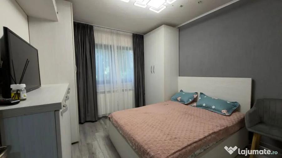 Apartament cu 3 camere decomandat în Giurgiului