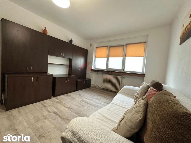 Inchiriere Apartament cu 2 camere Podu Ros - 1