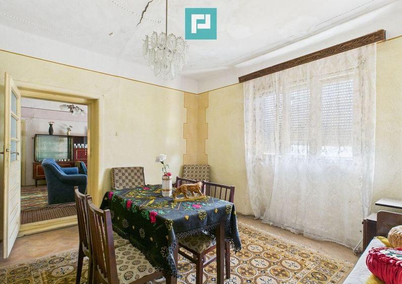 Casa cu teren de 2171 mp, zona centrala ?imand - 10