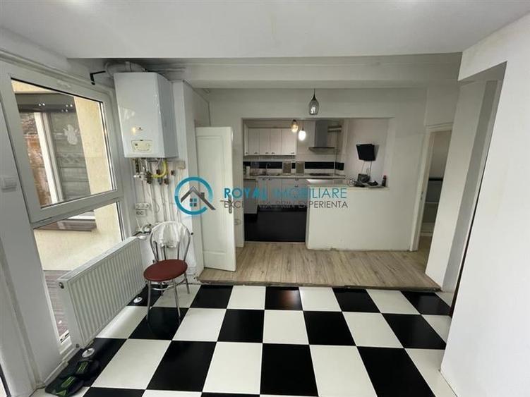 Royal Imobiliare - Vanzare casa zona Ultracentrala - 3